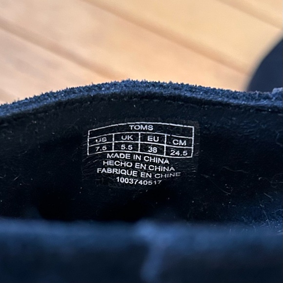 TOMS Leila Mules Black Suede Slip On Stacked
Block Heel Shoes Womens Size 7.5 - Picture 5 of 10